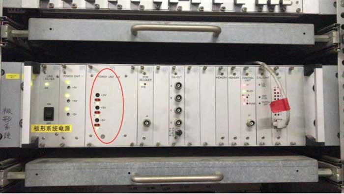 19英寸機柜內密集安裝多臺Kniel電源,或同時搭配變頻器、伺服驅動器等高熱設備 19英寸機柜內密集安裝多臺Kniel電源,或同時搭配變頻器、伺服驅動器等高熱設備